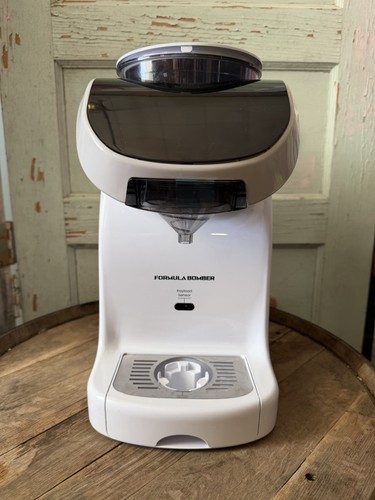 Attack baby formula dispenser - baby,